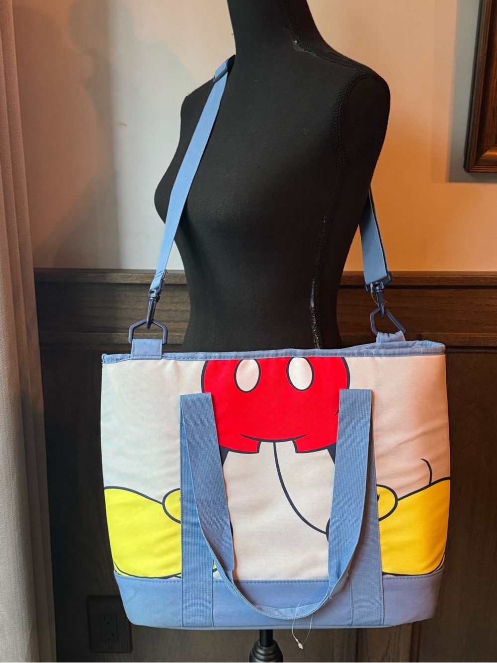 Disney Blue Mickey Mouse cooler Tote with Adjustable Strap - Picture 5 of 8